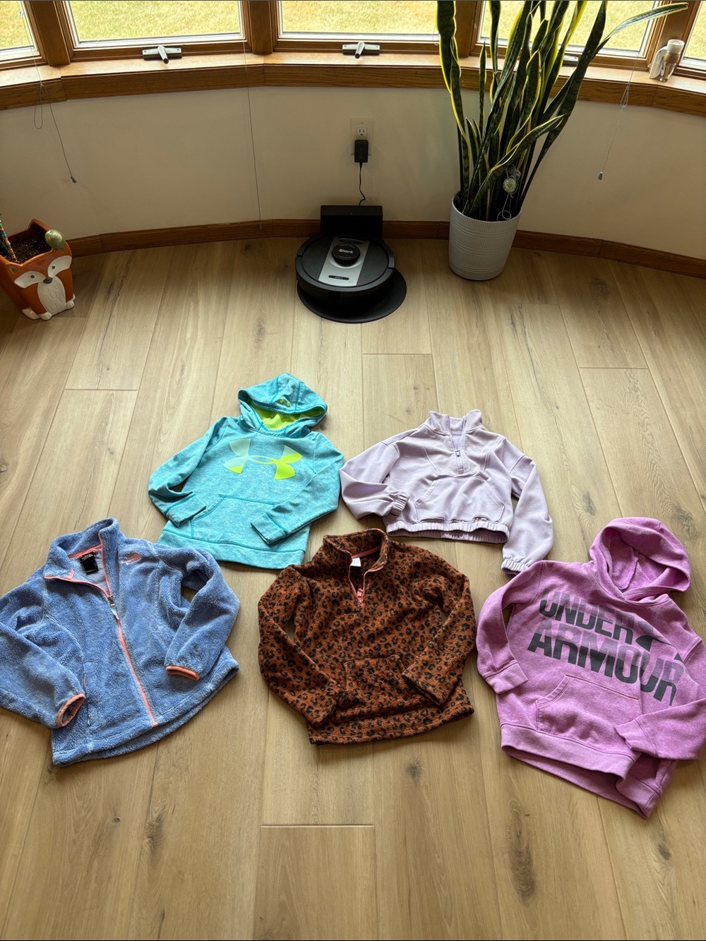 🩵5 girls size small (7/8) lot🩵
